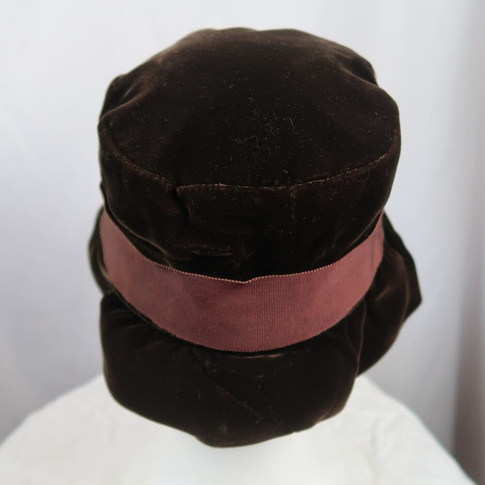 Vintage 60s Miss Lynn Dark Brown Velvet Floppy Cloche Hat Bow Ribbon - Picture 4 of 7